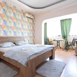 Apartament In The Center Of, Bucureşti