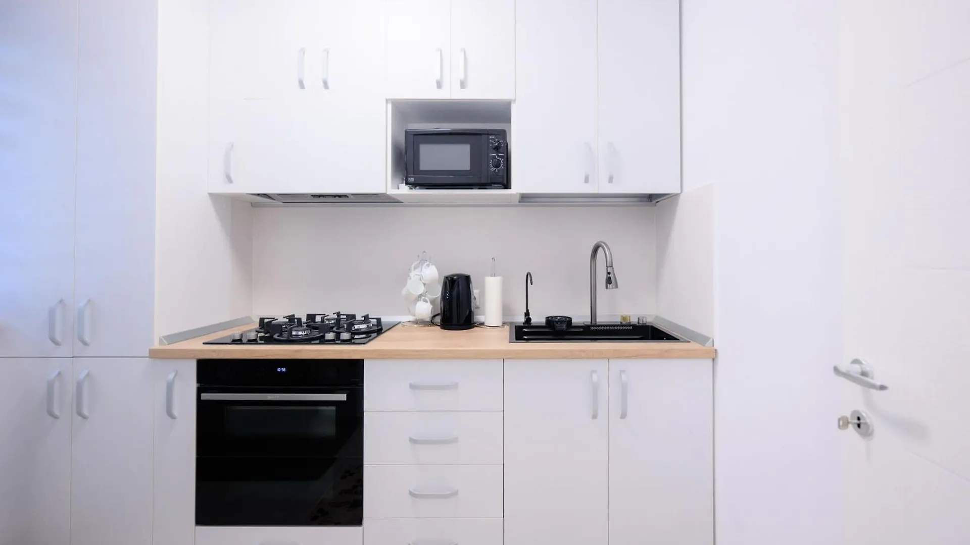 Apartamento Charming Hideaway Inspired By El Profesor'S Intrigue Bucarest