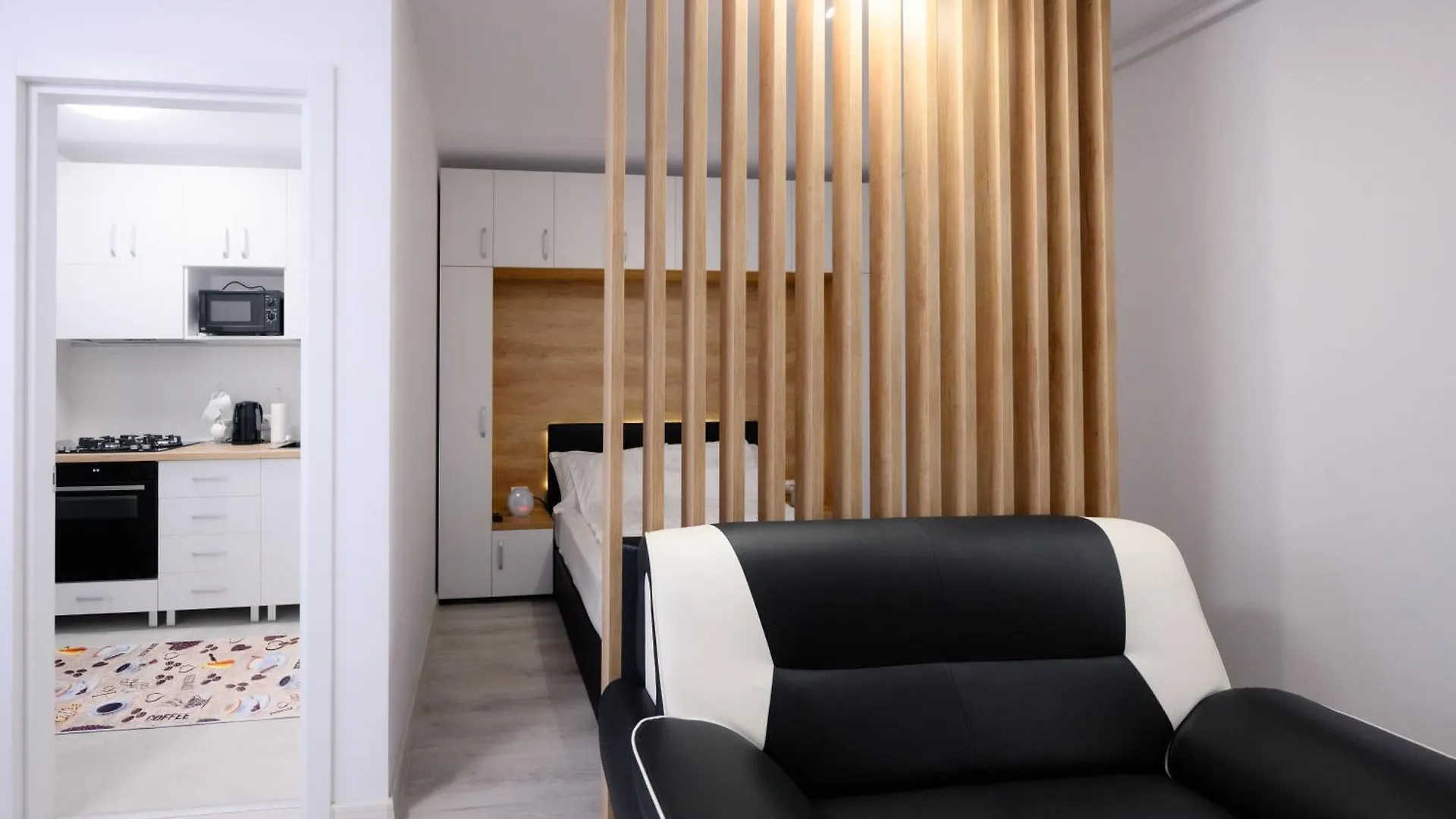 Apartamento Charming Hideaway Inspired By El Profesor'S Intrigue Bucarest